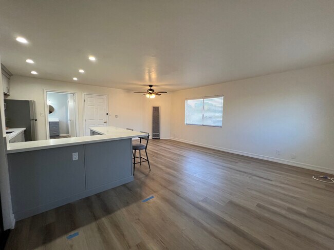 Foto del edificio - 1322 W 187th St
