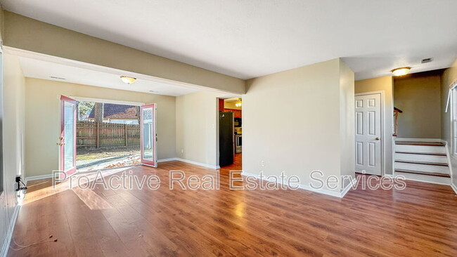 Foto del edificio - 232 Whitebrook Ln