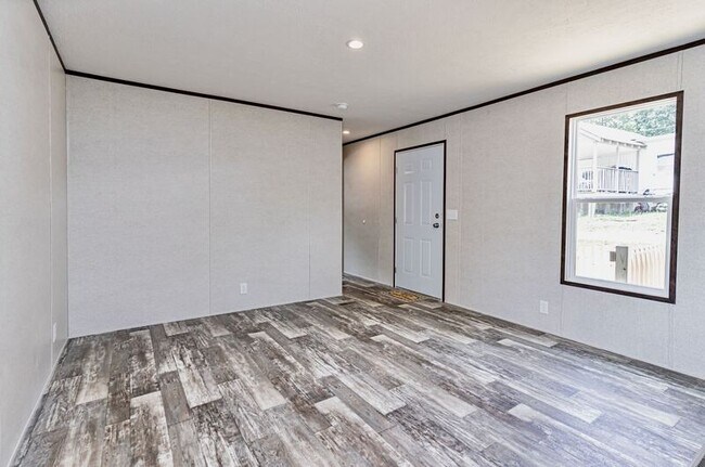 Foto del edificio - 923 W Lee Rd