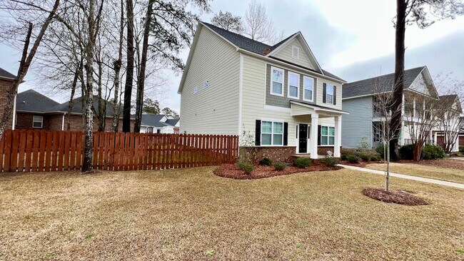 Foto del edificio - 3150 Mayflower Ln