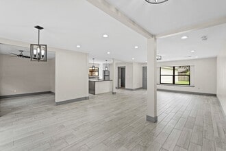 Building Photo - 5522 Braesvalley Dr