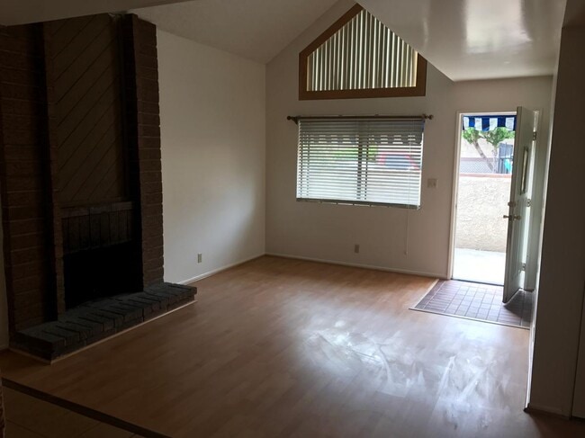 Living Room - 5339 Peck Rd