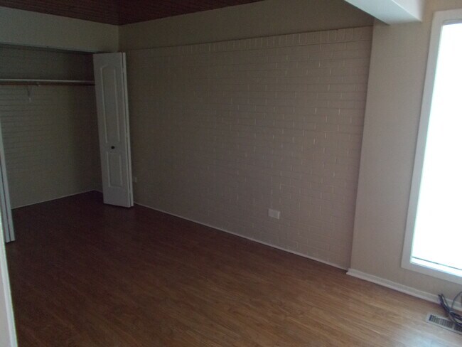 dormitorio 1 - 930 E Shady Way