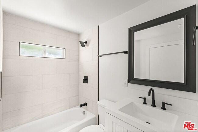 Foto del edificio - 1434 24th St