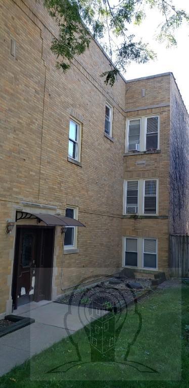 Foto del edificio - 2 bedroom in CHICAGO IL 60630