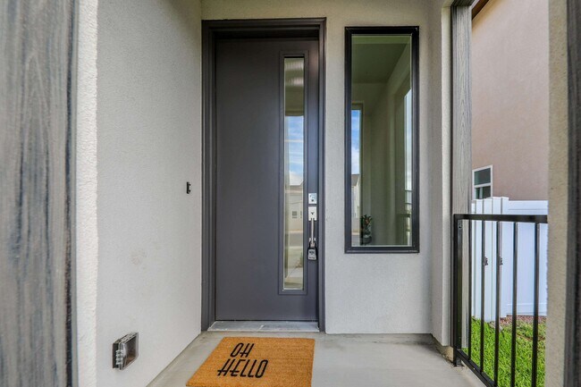 Building Photo - 108 Deer Path Lp