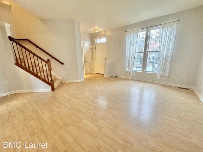 Building Photo - 3 br, 2.5 bath House - 8855 Papillon Dr