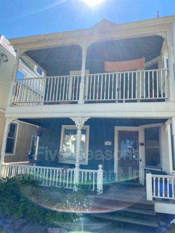 Photo - 119 N Winooski Ave Apartment