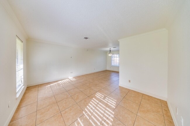 Building Photo - 13303 Bridgepath Ct