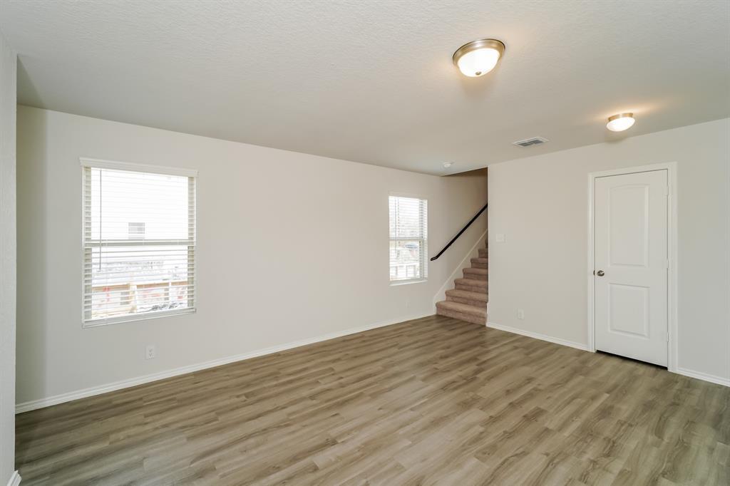 931 Imperial Heights Dr, Houston, TX 77073 House Rental in Houston