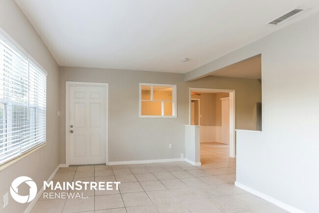 Foto del edificio - 4500 58th St N