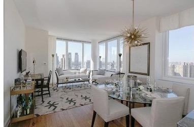 Building Photo - 260 W 54th St