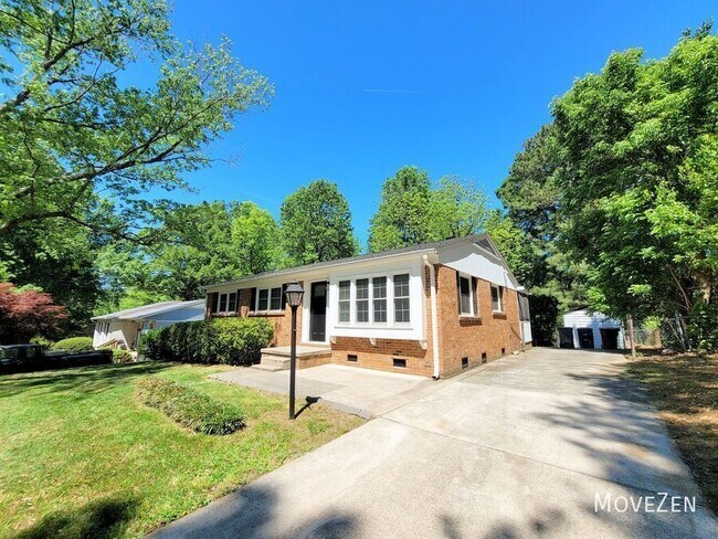 Foto del edificio - 2311 Larkspur Dr