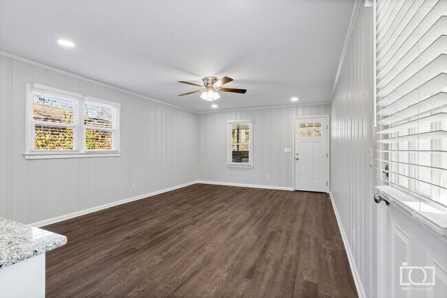Building Photo - Hatfield Triplex 2
