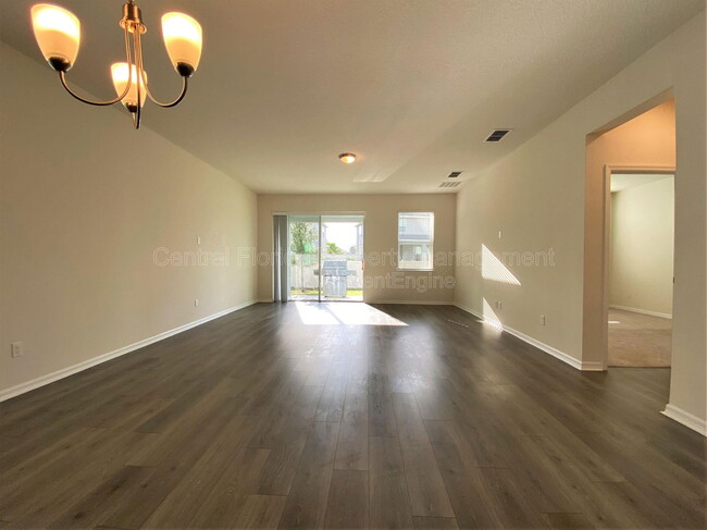 Photo - 12040 Ryegrass Trail Apartment