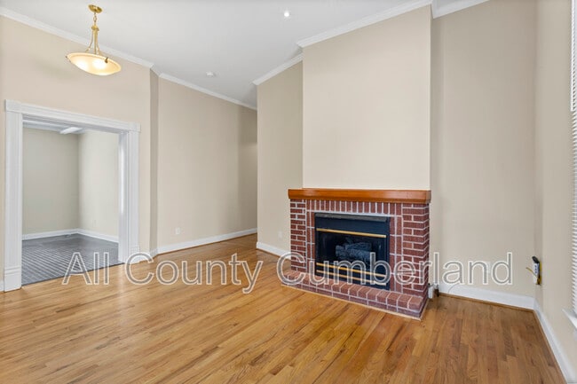 Foto del edificio - 675 Queen St SW