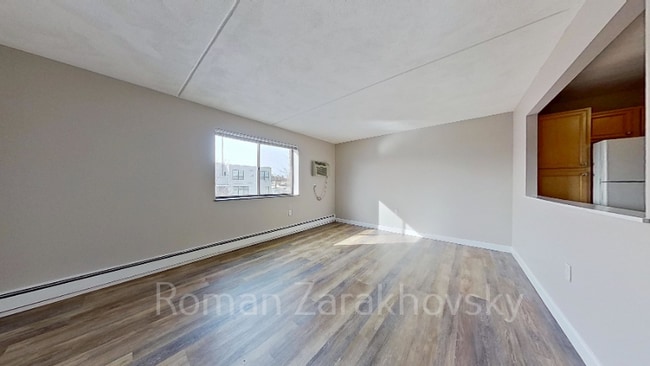 Foto del edificio - 12 Cottage Ct