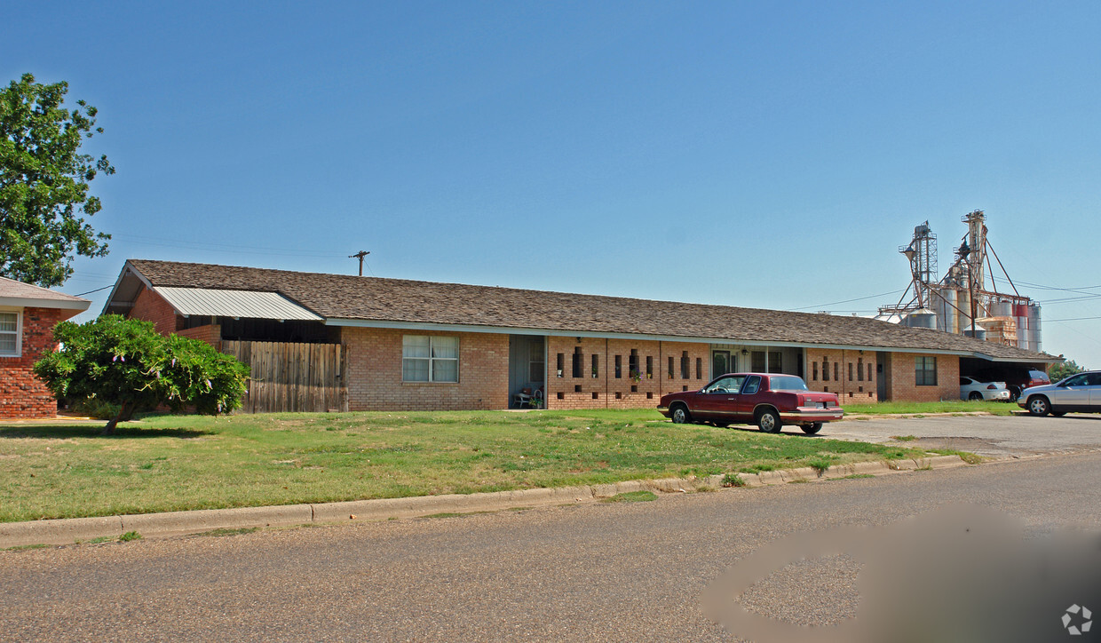 Building Photo - The Paragon Apartment