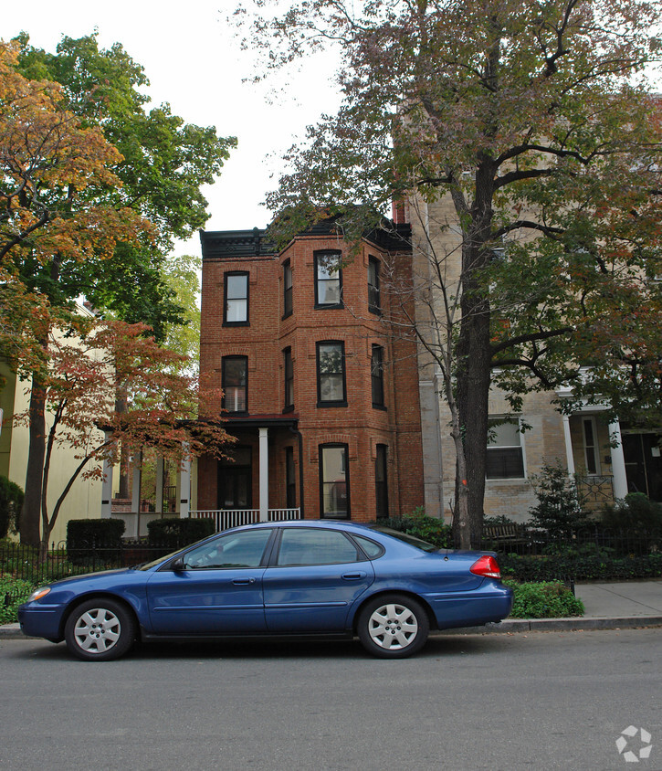 Primary Photo - 1609-1611 19th St NW