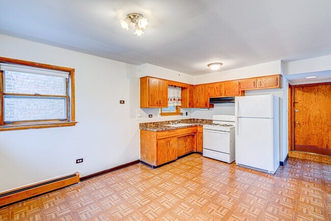 Building Photo - 1540 S 59th Ct