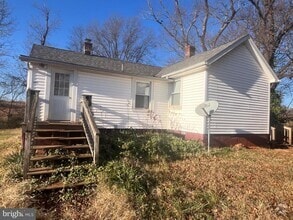 Building Photo - 9584 Mt Sharon Rd