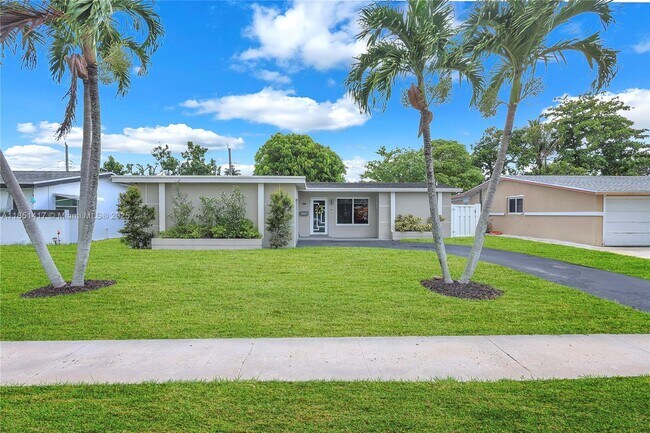 Foto del edificio - 6531 NW 24th Pl