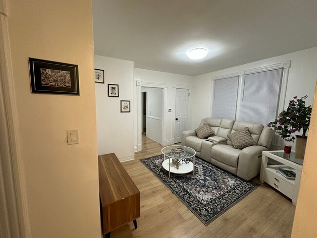 Foto del edificio - 63 Whitmore St