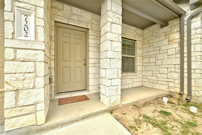 Building Photo - 7202 Redding Dr