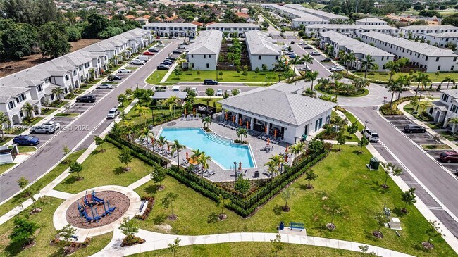 Foto del edificio - 13250 SW 285th St