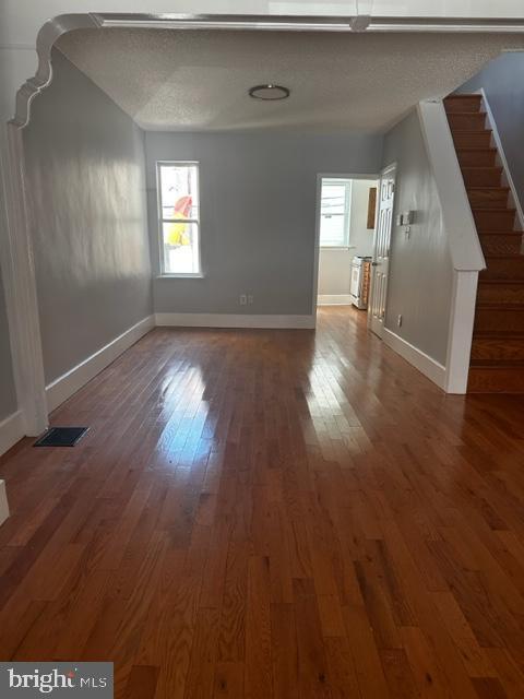 Building Photo - 2517 S Mildred St