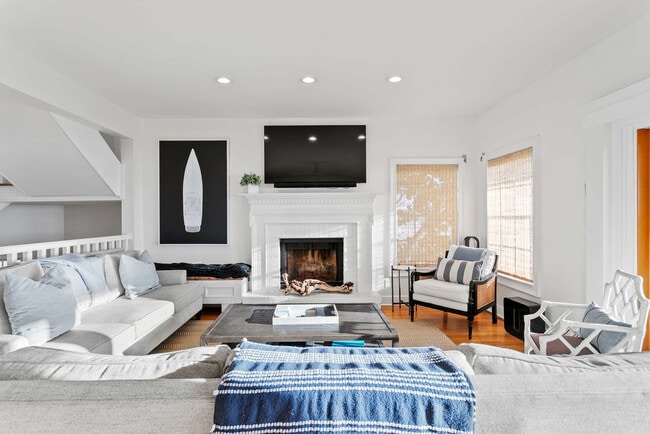 Building Photo - 20060 Gulf Blvd