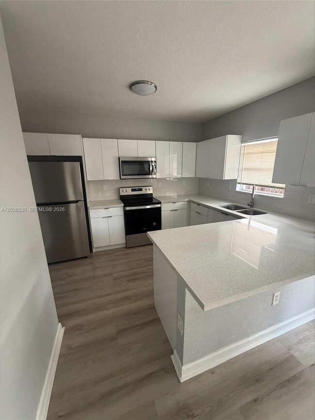Building Photo - 14773 SW 9th Ln