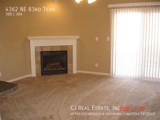 Foto del edificio - 4362 NE 83rd Terrace