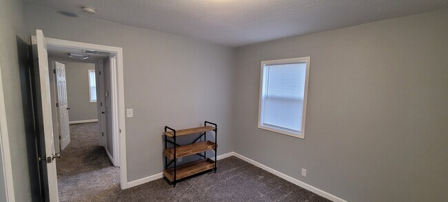 Bedroom - 1113 6th Ave E