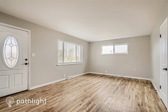 Building Photo - 810 S Sheridan Boulevard, Denver, CO, 80226
