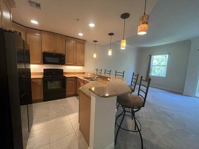 Foto del edificio - 12547 SE Old Cypress Dr