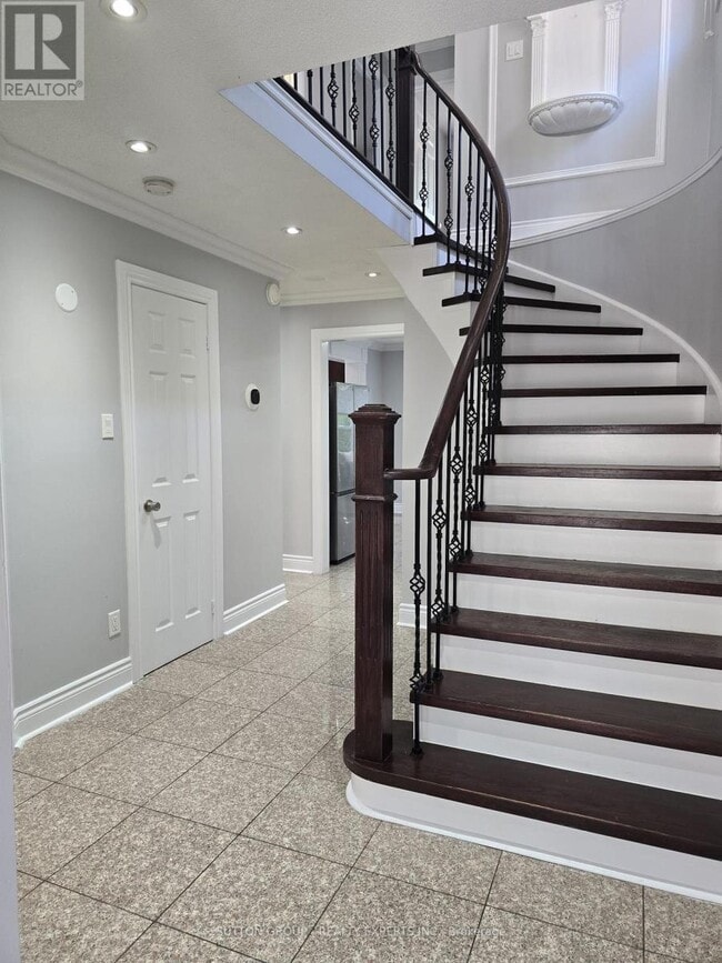 Building Photo - 3134 Shadetree Dr