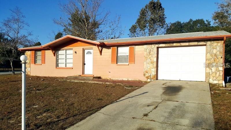 Foto principal - 9295 Kent St