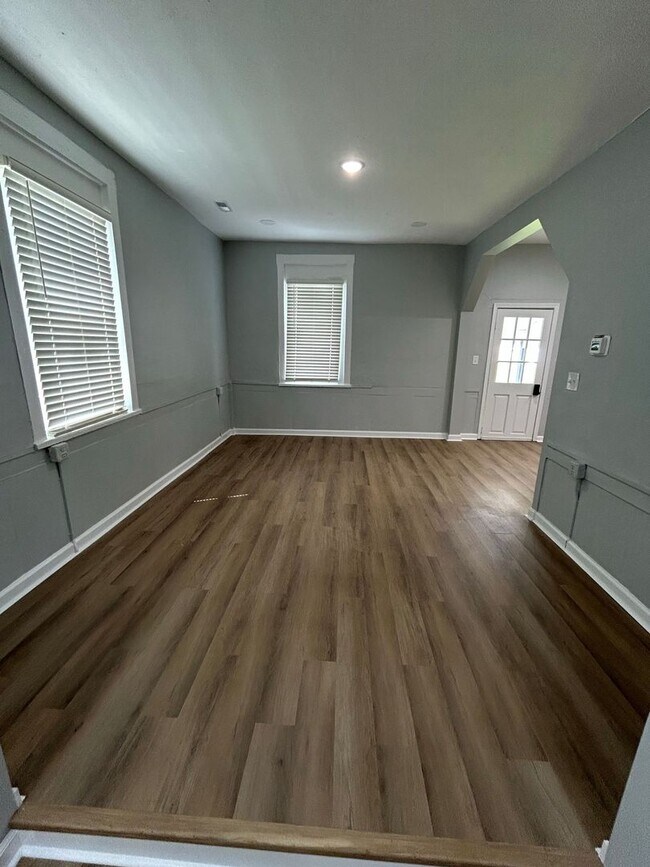 Foto del edificio - New low price – Apartment in Downtown Elkton