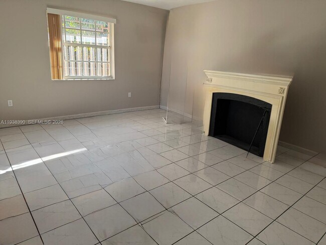 Foto del edificio - 2912 SW 38th Ct