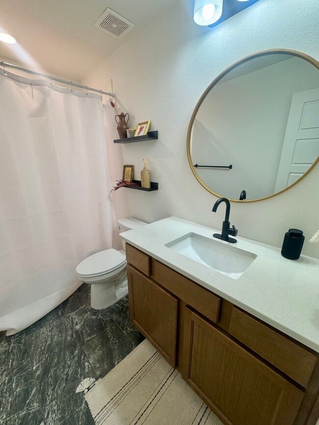 Foto del edificio - Gorgeous 4 bedroom home in Cumbre Vista