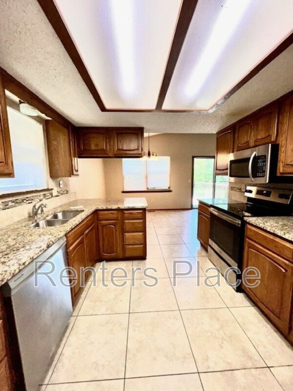 Foto del edificio - 6913 E 97th St