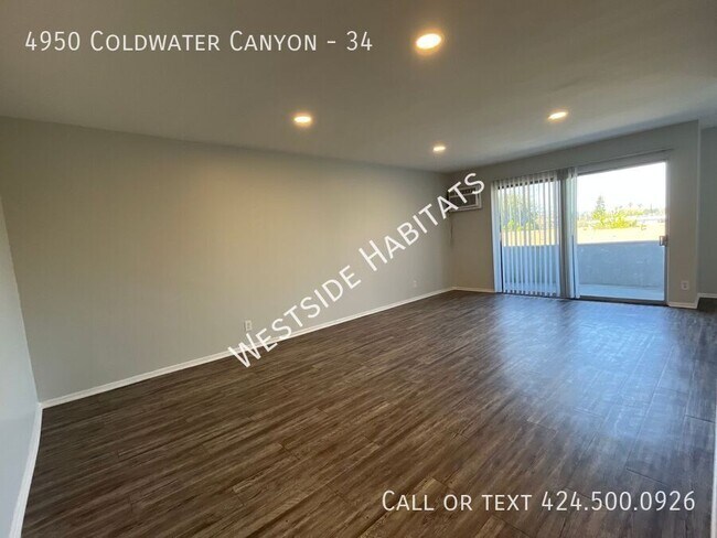 Foto del edificio - 4950 Coldwater Canyon Ave