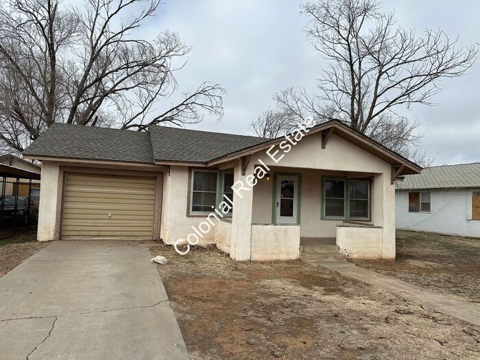 Primary Photo - Spacious and newly updated 2 bedroom 2 bat...