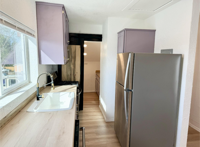 Building Photo - "Cozy 1-Bedroom Retreat in Prime Nampa Loc...