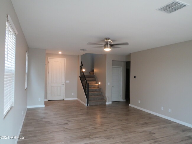Building Photo - 40537 W Helen Ct