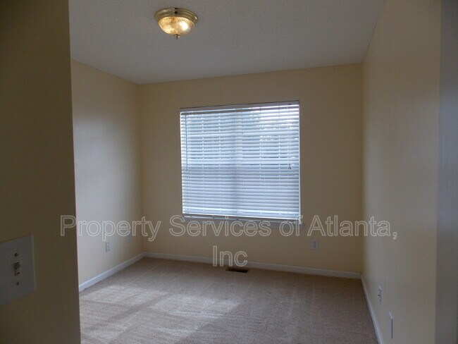 Building Photo - 2493 Brianna Dr