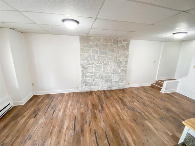 Foto del edificio - 682 Mauch Chunk Rd