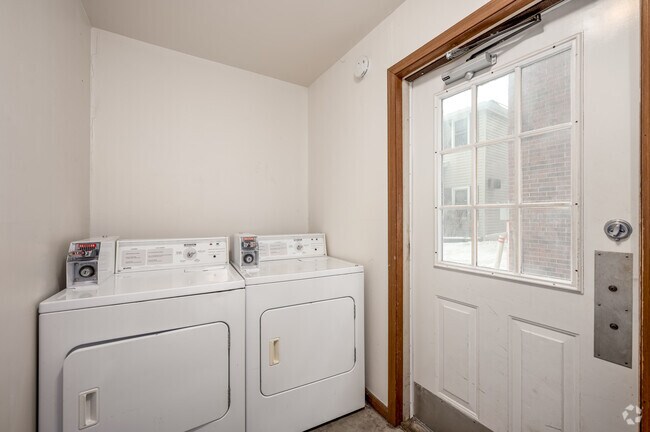 Lavandería - Pierce Street Apartments