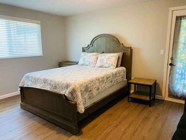 Foto del edificio - 630 SW Fall St